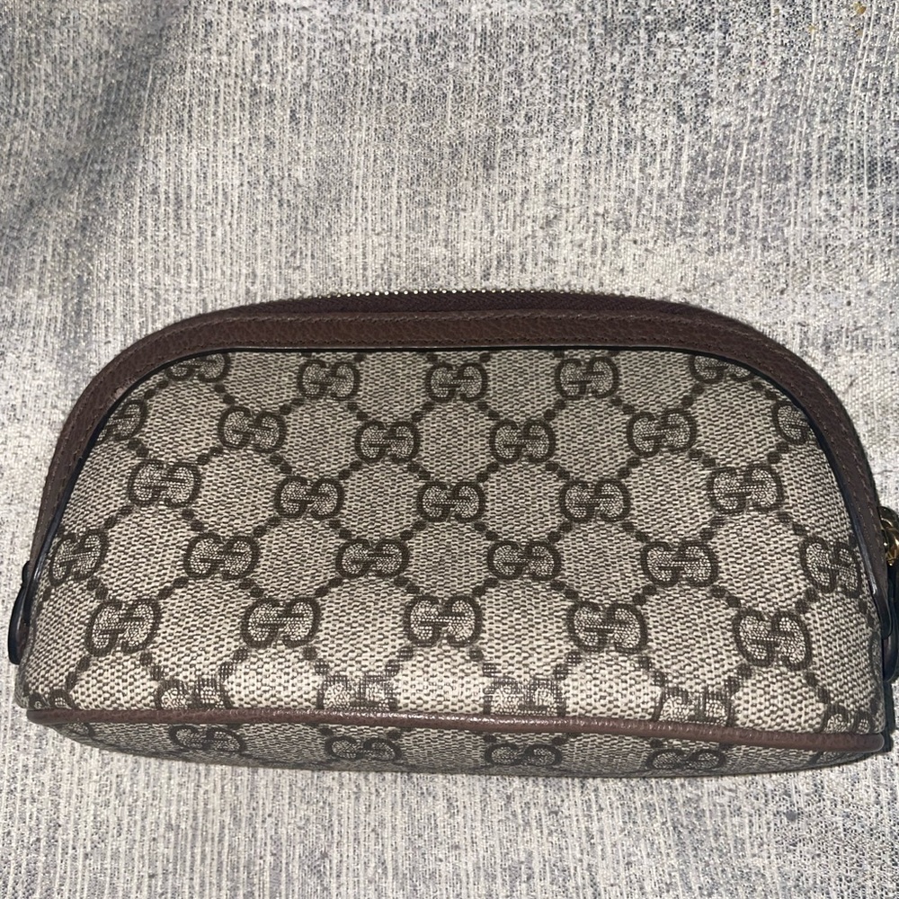 ***Authentic Gucci Bundle*** - image 7